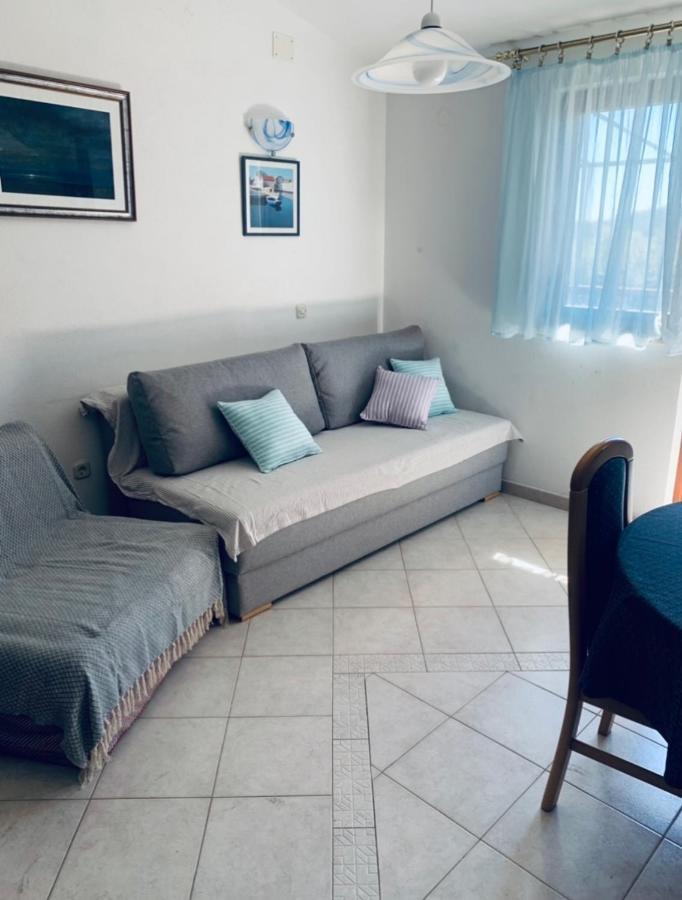 One Bedroom Apartment With Terrace And Seaview - B Sevid Zewnętrze zdjęcie