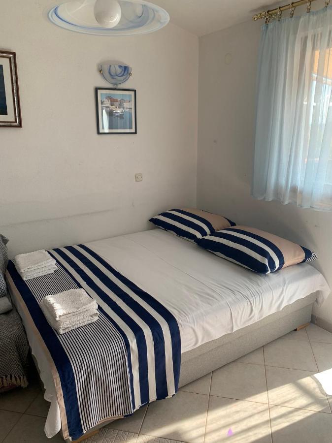One Bedroom Apartment With Terrace And Seaview - B Sevid Zewnętrze zdjęcie