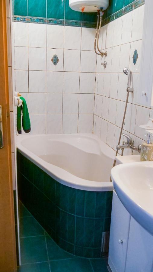 One Bedroom Apartment With Terrace And Seaview - B Sevid Zewnętrze zdjęcie