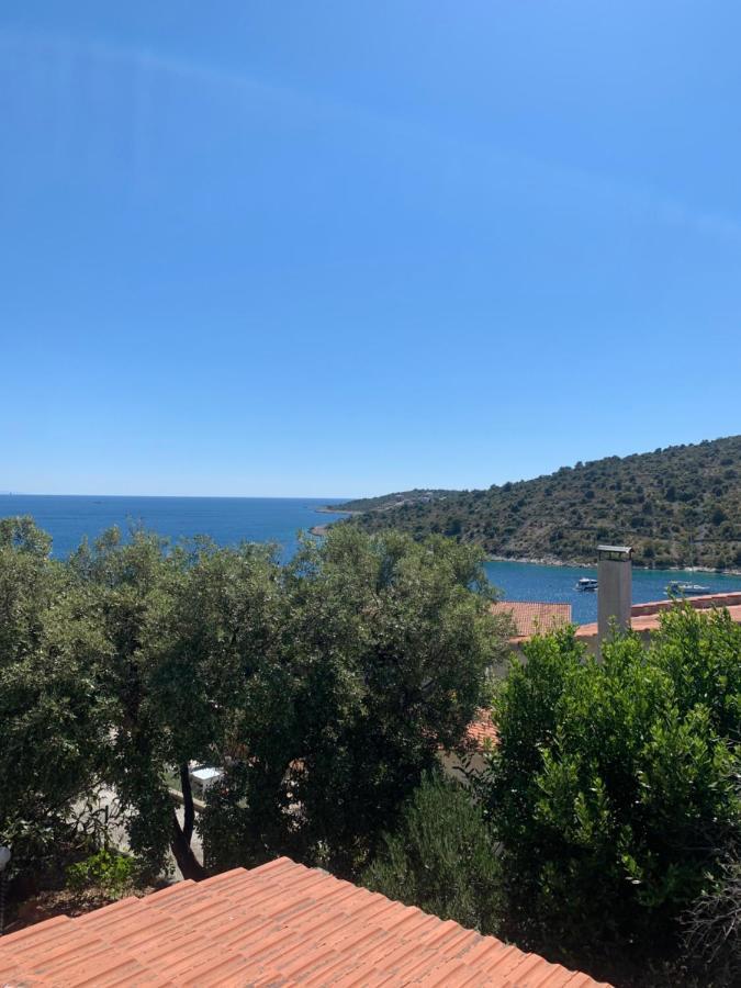 One Bedroom Apartment With Terrace And Seaview - B Sevid Zewnętrze zdjęcie